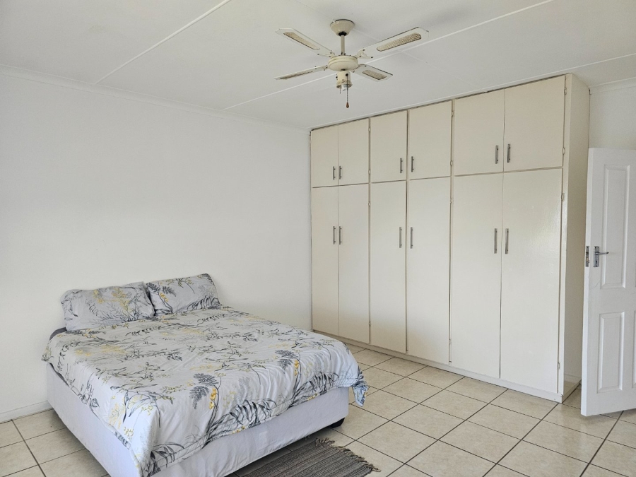 4 Bedroom Property for Sale in Haven Hills Eastern Cape